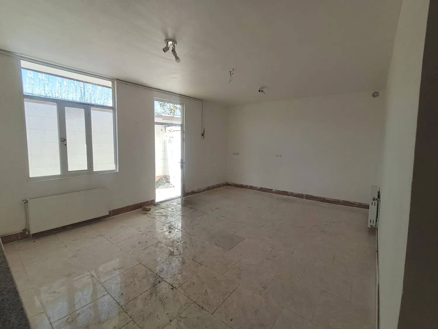 فروش منزل مسکونی