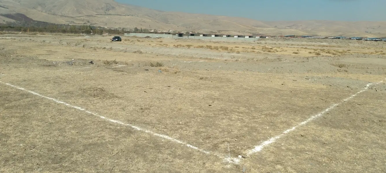 زمین مسکونی