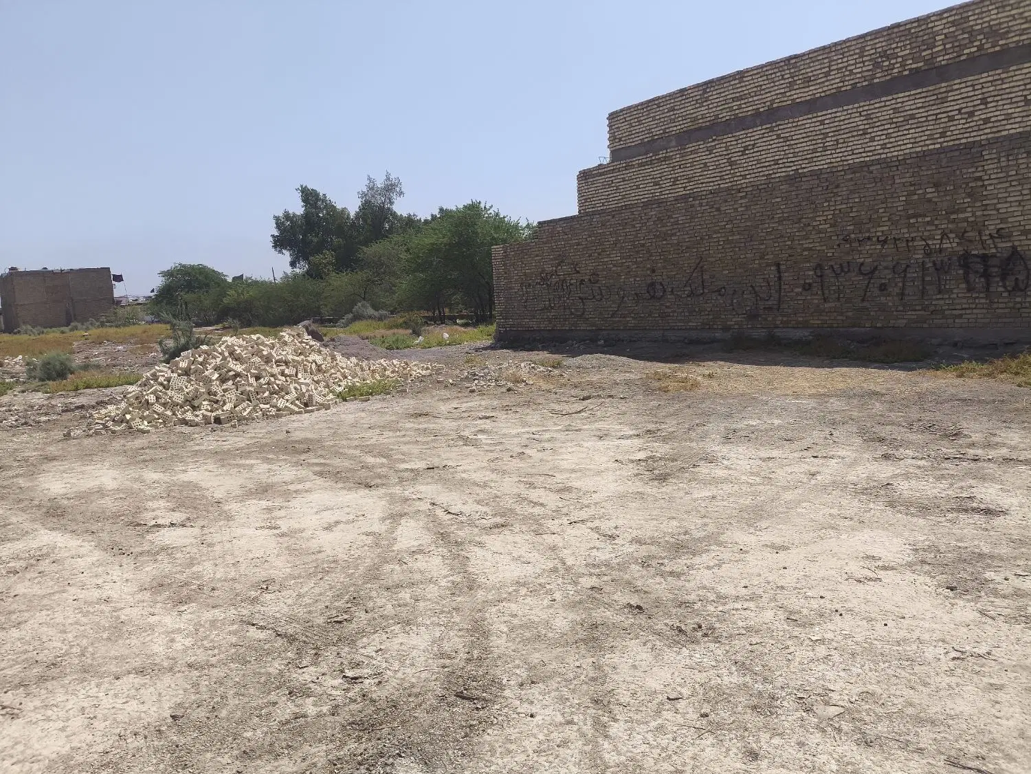 زمین زرگان