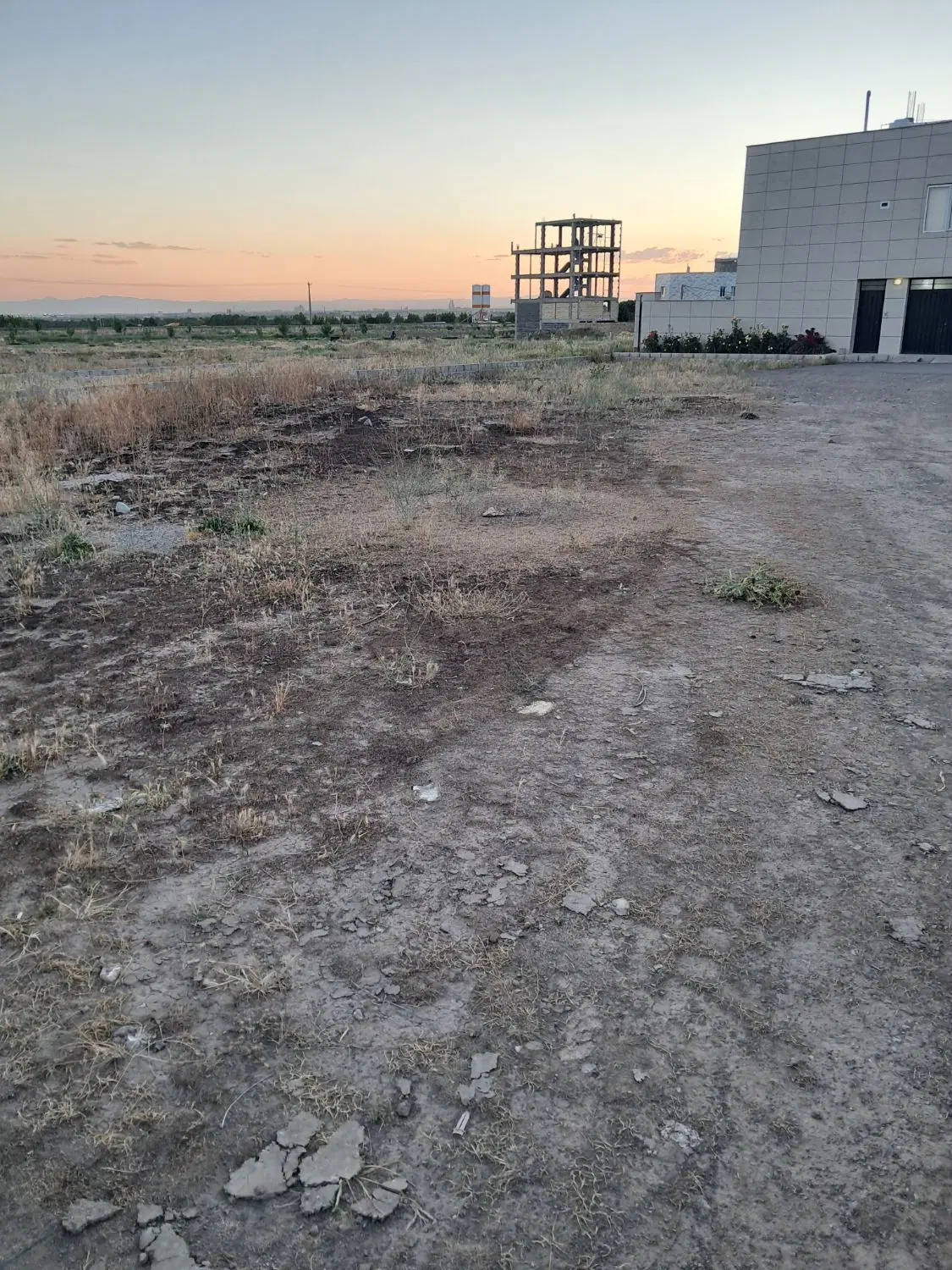 زمین مسکونی ۱۵۴متر در کورانه
