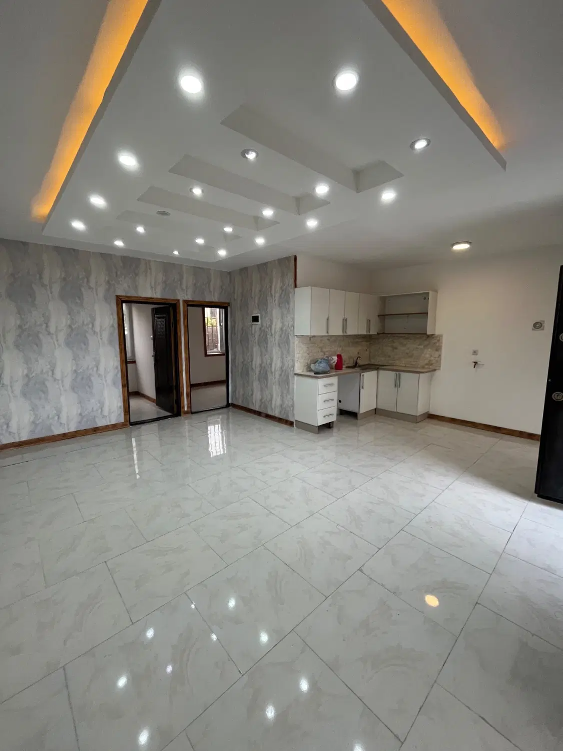 ویلا سنددار _ خوش قیمت_ نقد اقساطی
