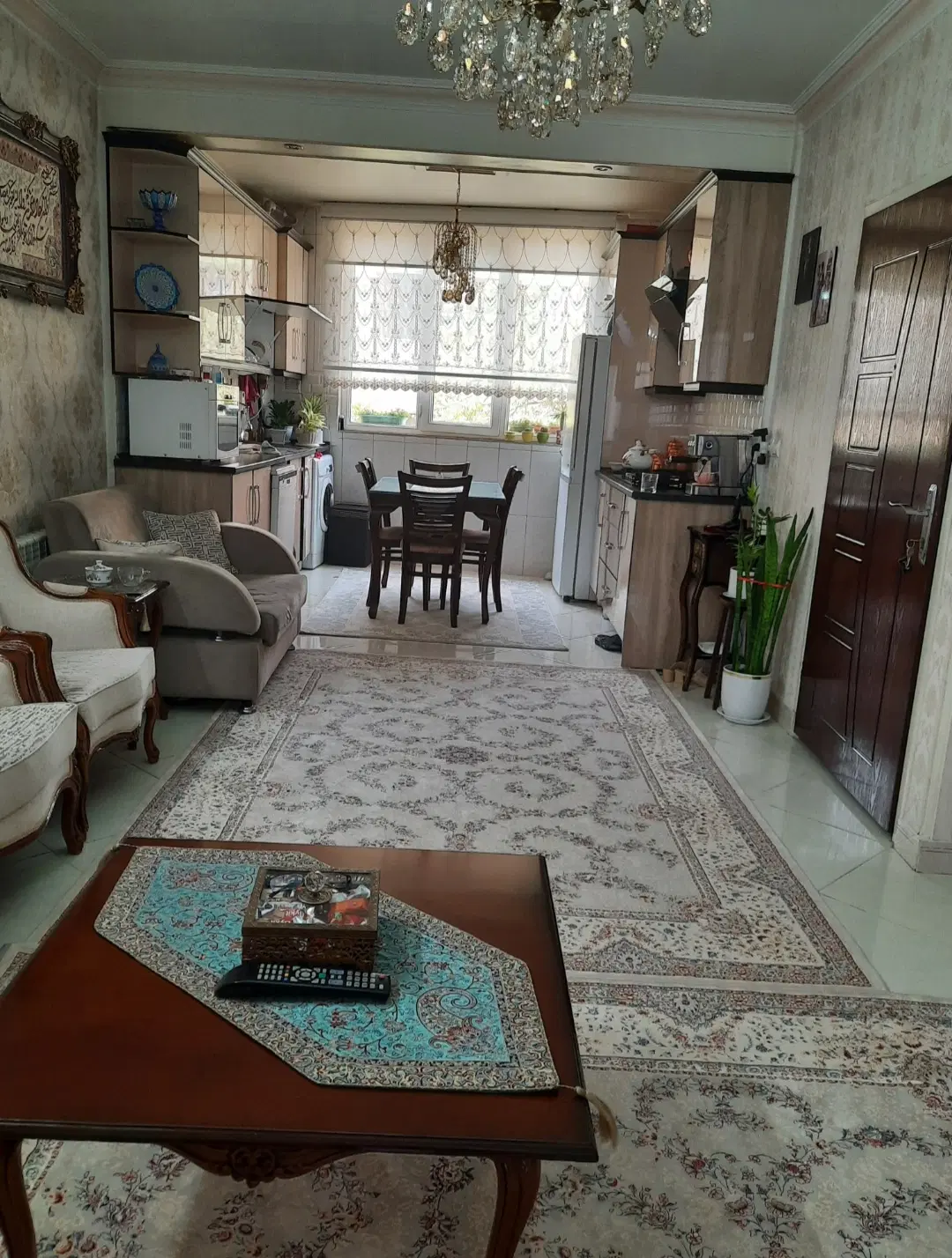 آپارتمان ۶۰ متری تک واحدی