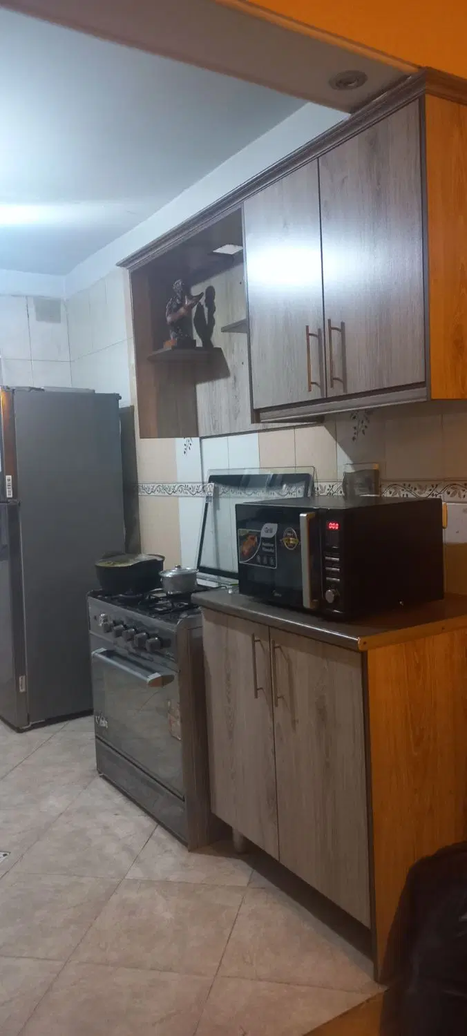 خانه کوچه باغ انگوری