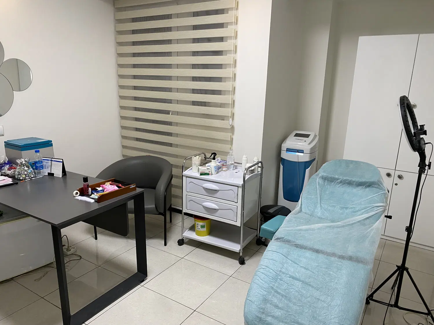 اجاره اتاق در کلینیک زیبایی مناسب پزشک یا فیشیال‌