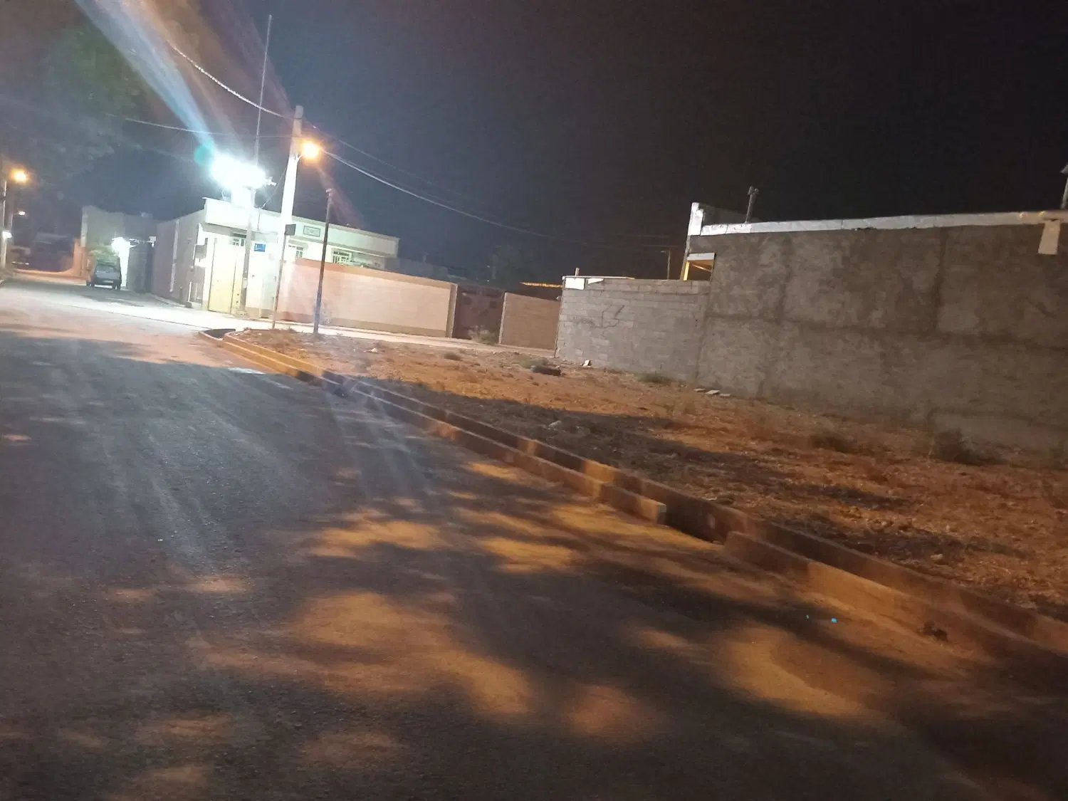 زمین مسکونی درجه یک گورک خورشیدی