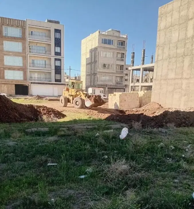 ۲۰۰ متر زمین مسکونی باغ عمران