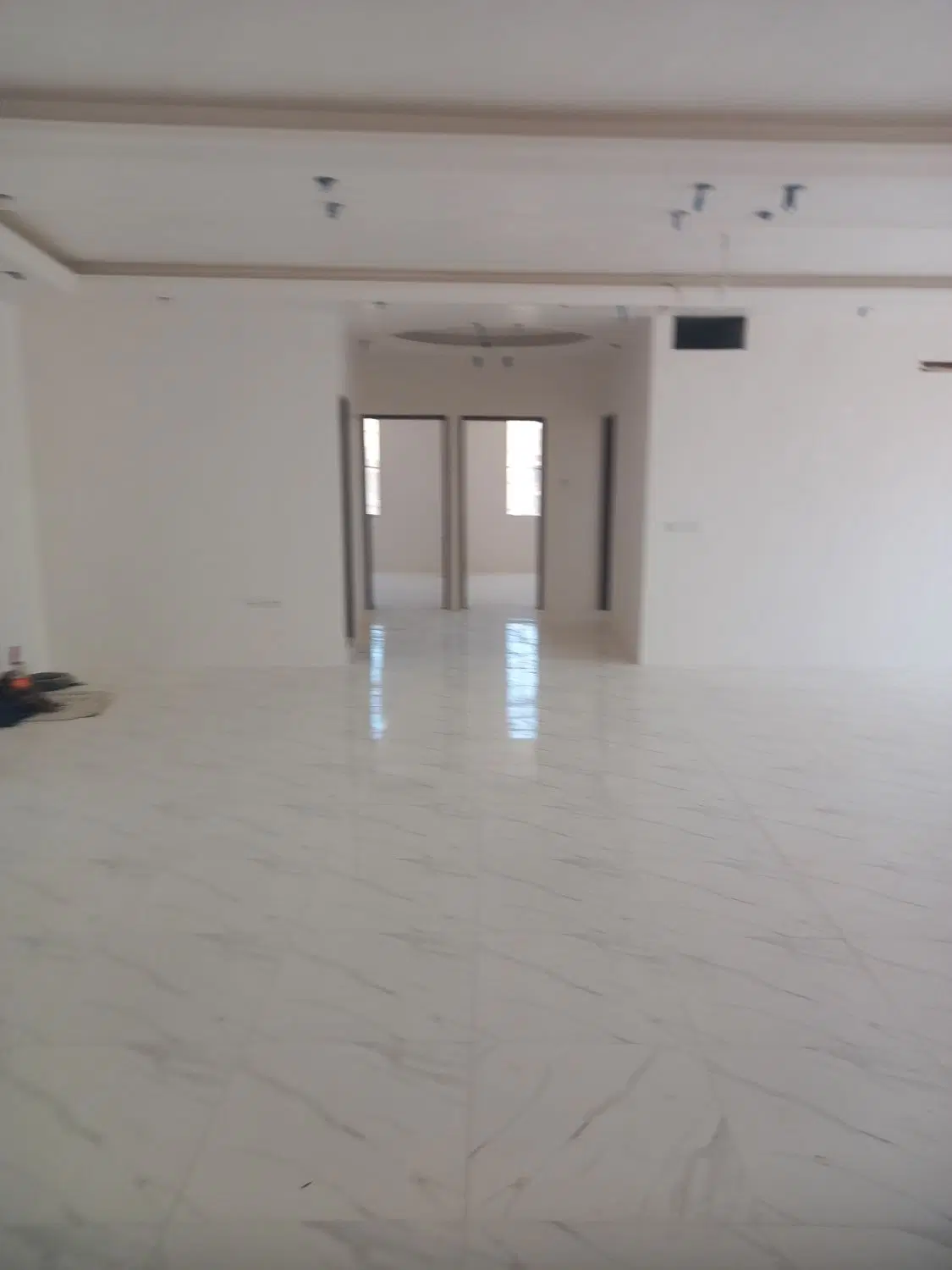 فروش آپارتمان ۲۲۰متری واقع درپاکدشت