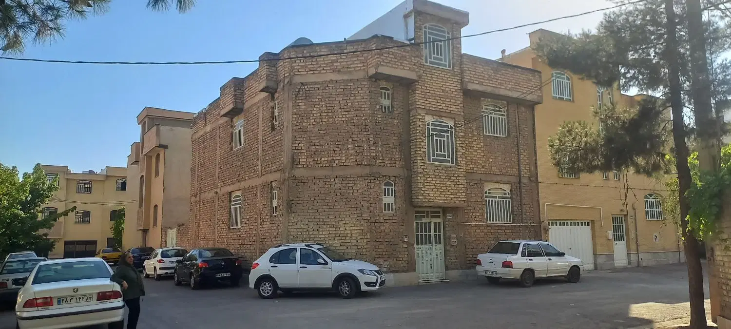 فروش مسکونی دو طبقه