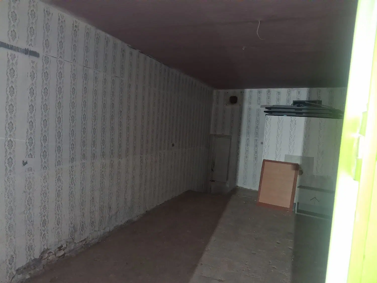 مغازه دور میدان سربداران مناسب جهت انبار یا تولیدی