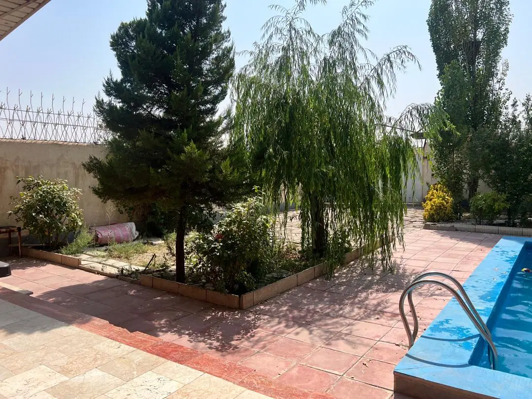 ویلا باغ ۴۰۰متری سرخاب