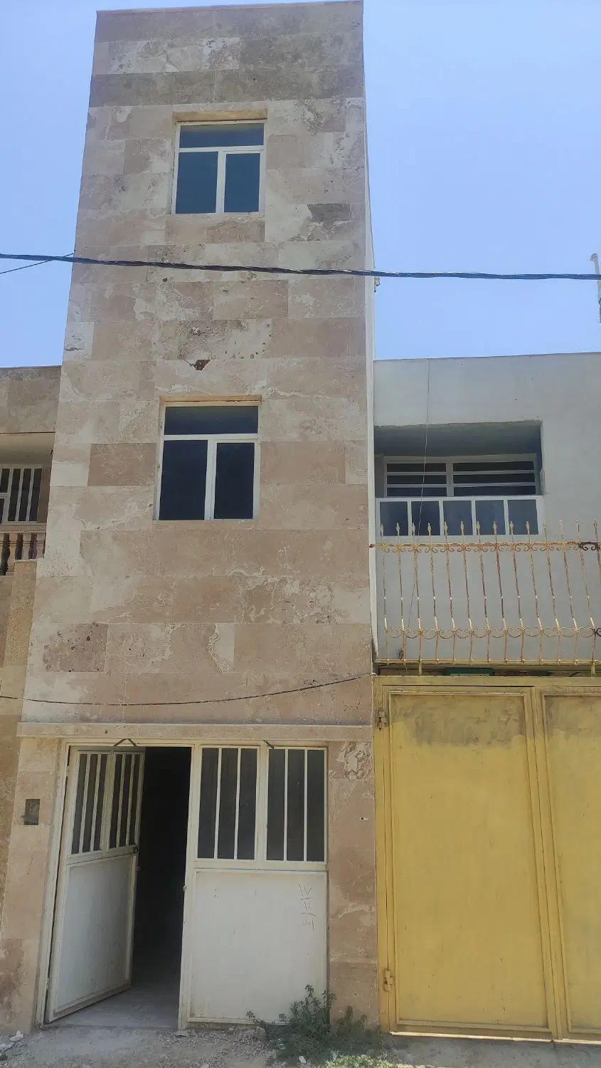 فروش طبقه بالا 100متری