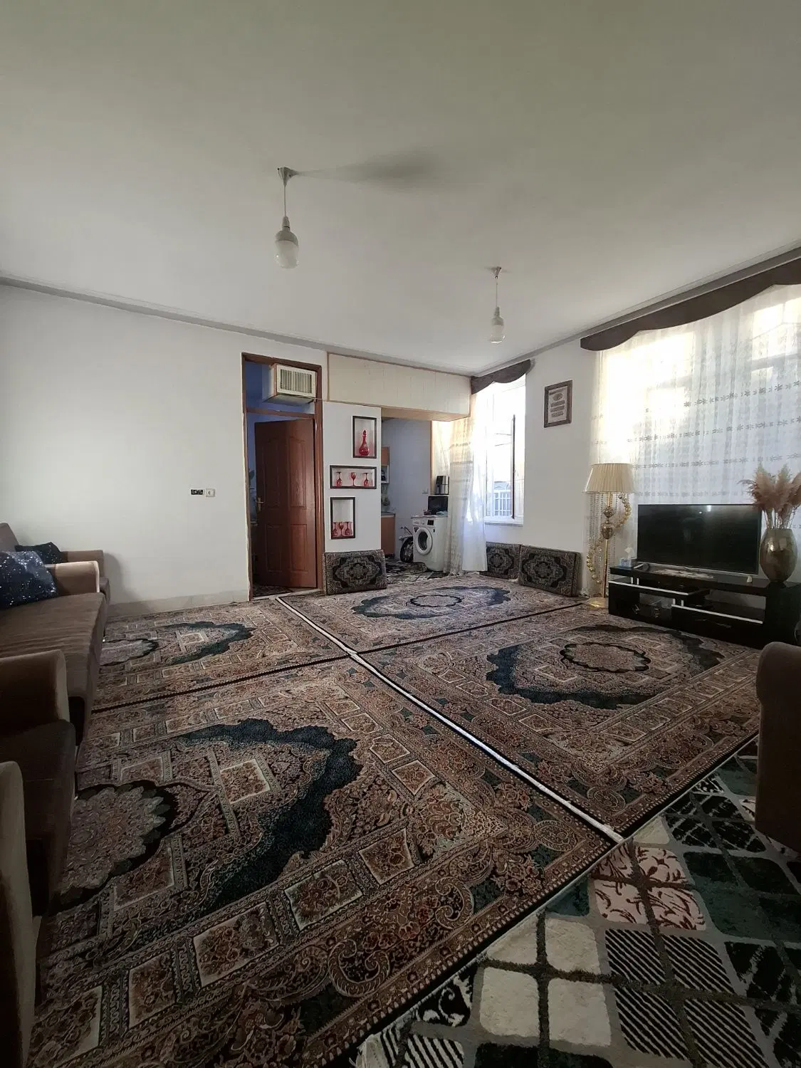 فروش خانه دو طبقه میدان مادر مرکز شهر