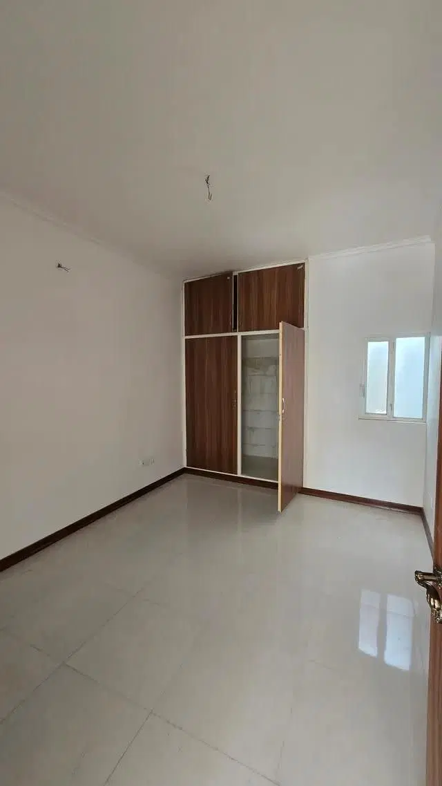 زیر زمین اجاره ای