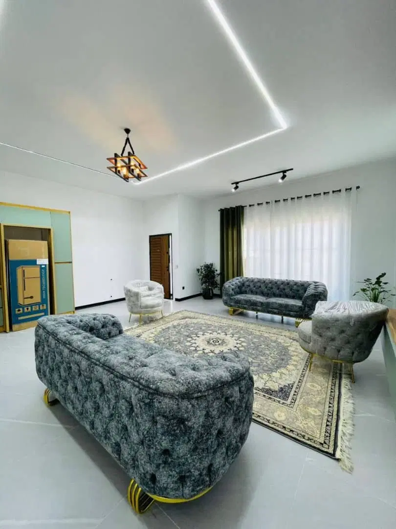 اپارتمان اجاره ای 160 مترب