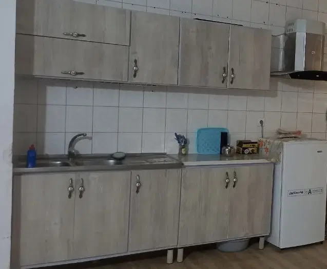 آپارتمان ۷۸ متره گلشهر