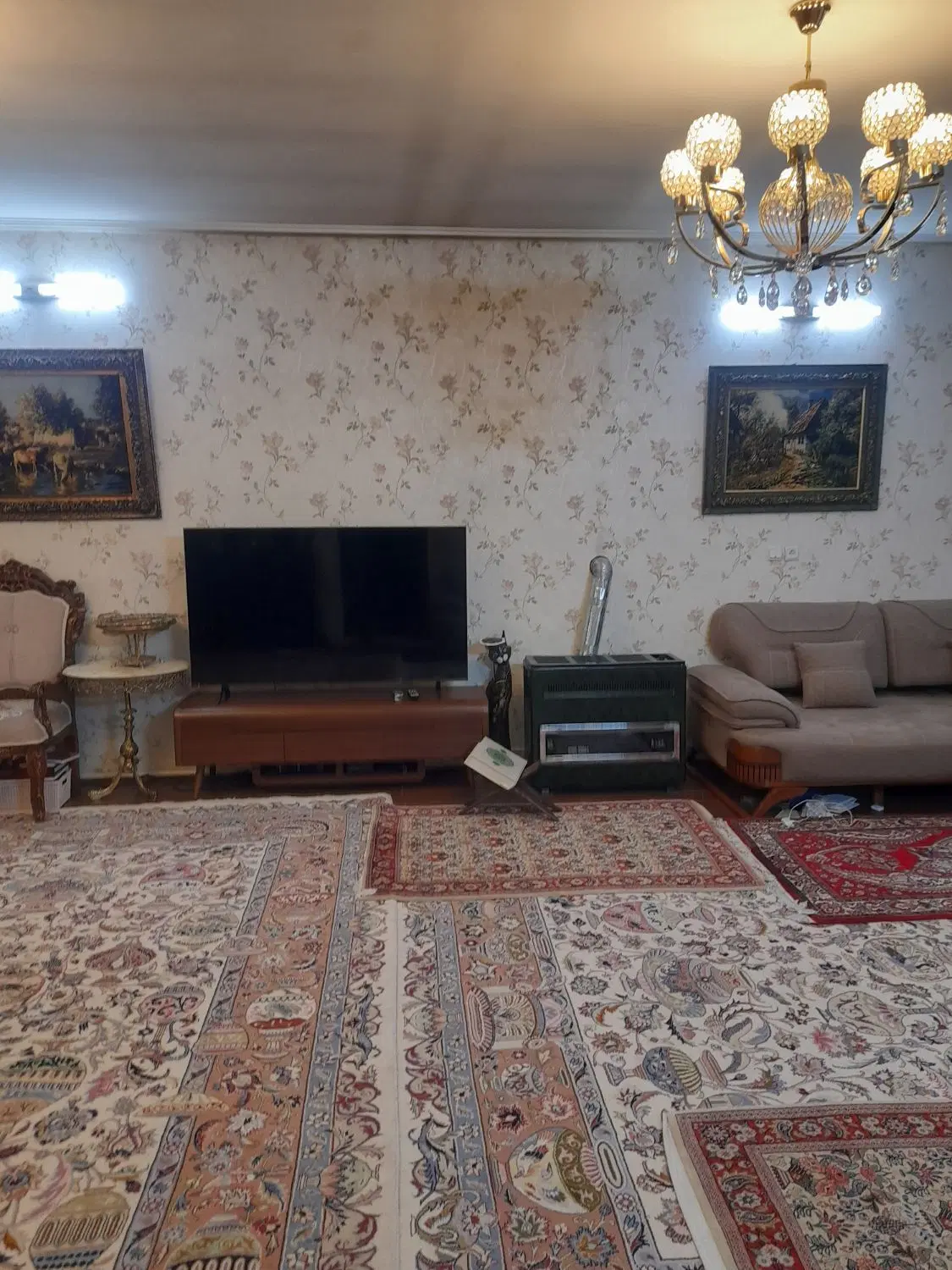 فروش  ۱۰۰ متر ویلایی دو طبقه  انتهای خ فلاحی