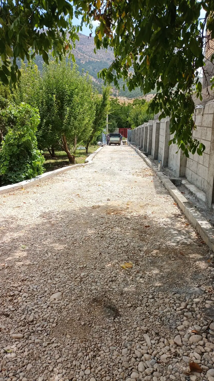 زمین مسکونی دو نبش تجاری محله ای