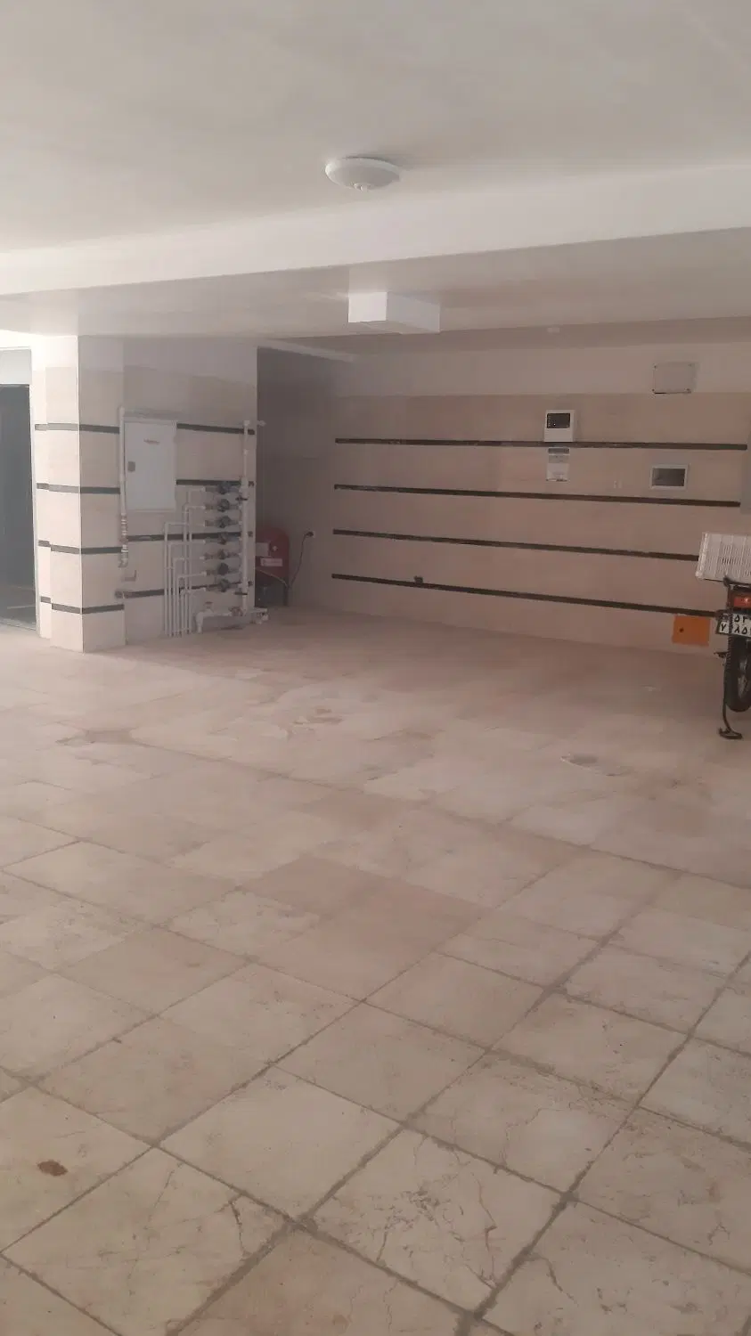 فروش آپارتمان کلید اول ۱۰۰ متر _ تختی