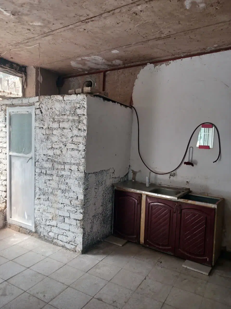 ۷۵ متر انباری