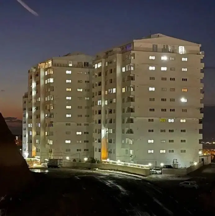 آپارتمان دکتر فائق ولیعصر