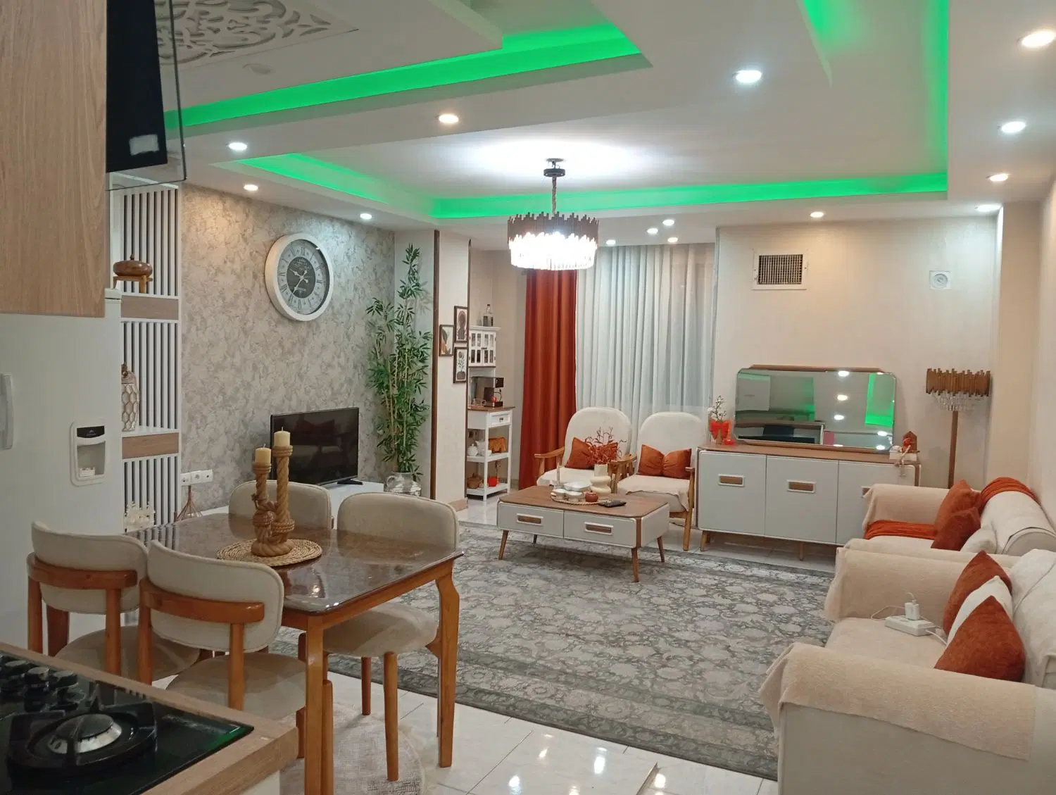 فروش آپارتمان ۷۵ متری درهمایون ویلا