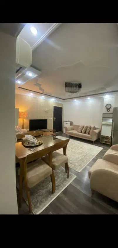 ۷۵متر ۲ خواب __فول امکانات __مشاعات تمیز  کم واحد