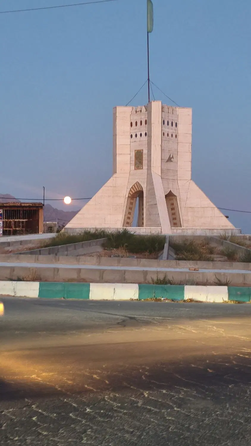 زمین با قابلیت مسکونی در تنگ چنار