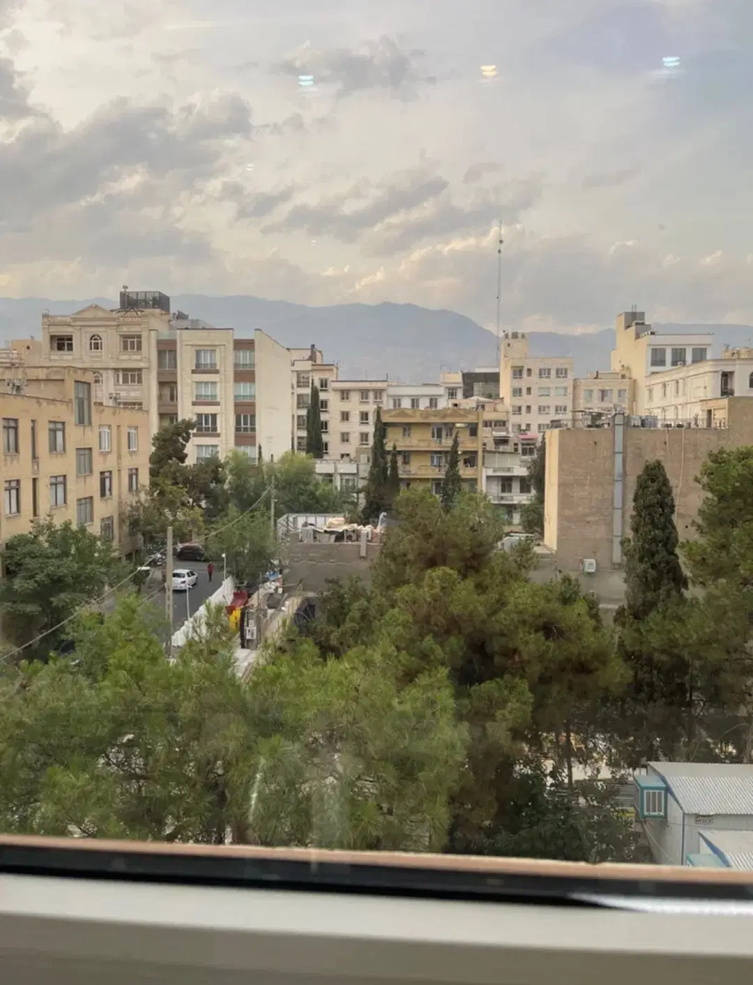 زمین کسری زیباشهر