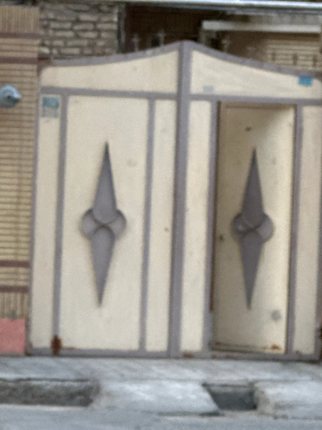 اجاره خانه  سر خیابان کریمپور