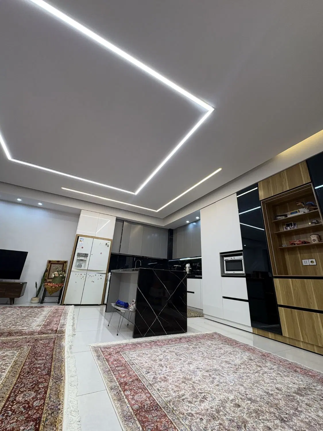 تاپ لوکیشن _۱۵۰متر_مدرن