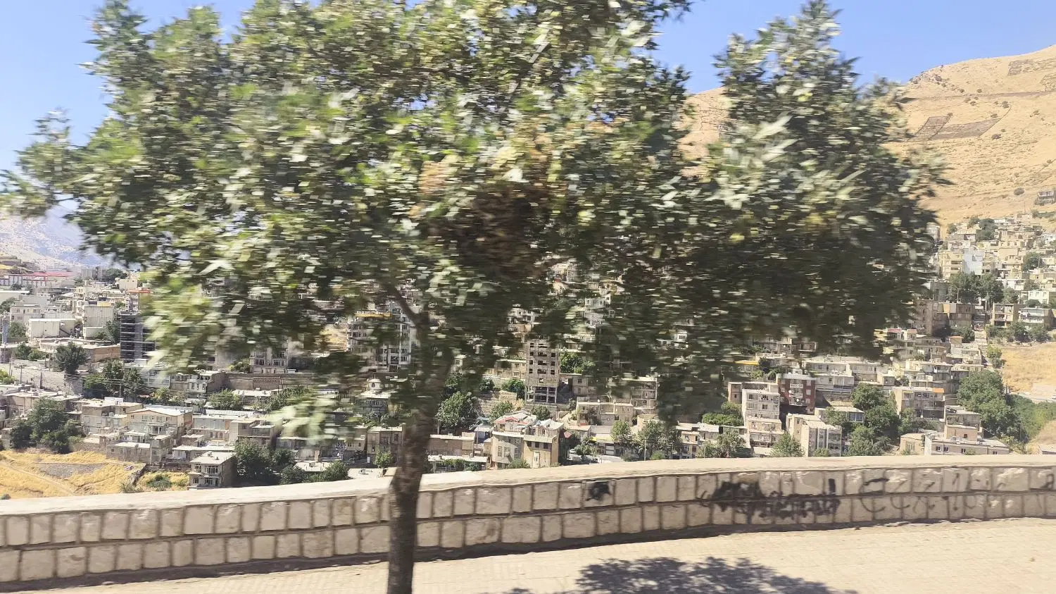 زمین مسکونی حاجی آباد