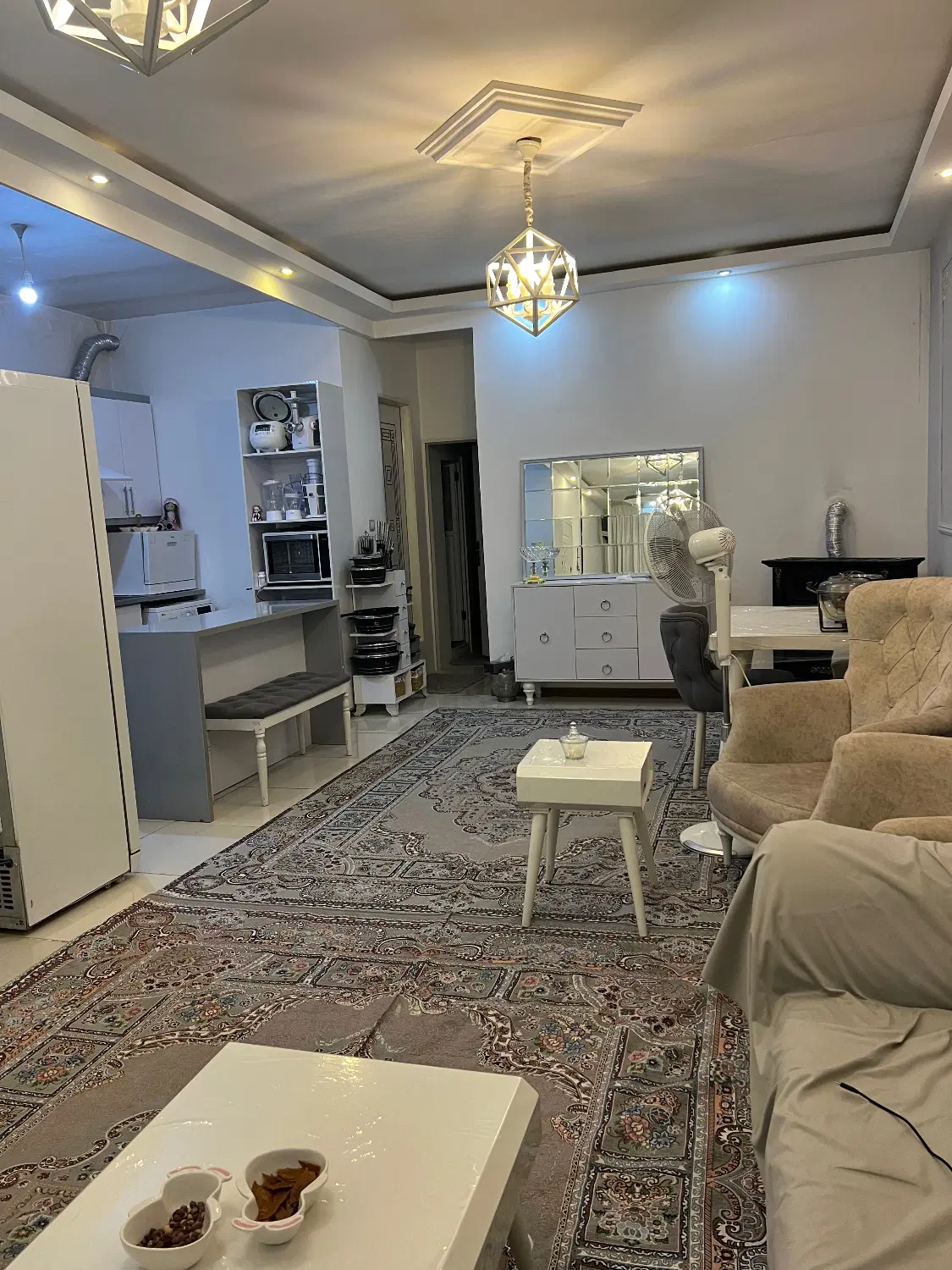 خانه ۹۰متری در هدایت