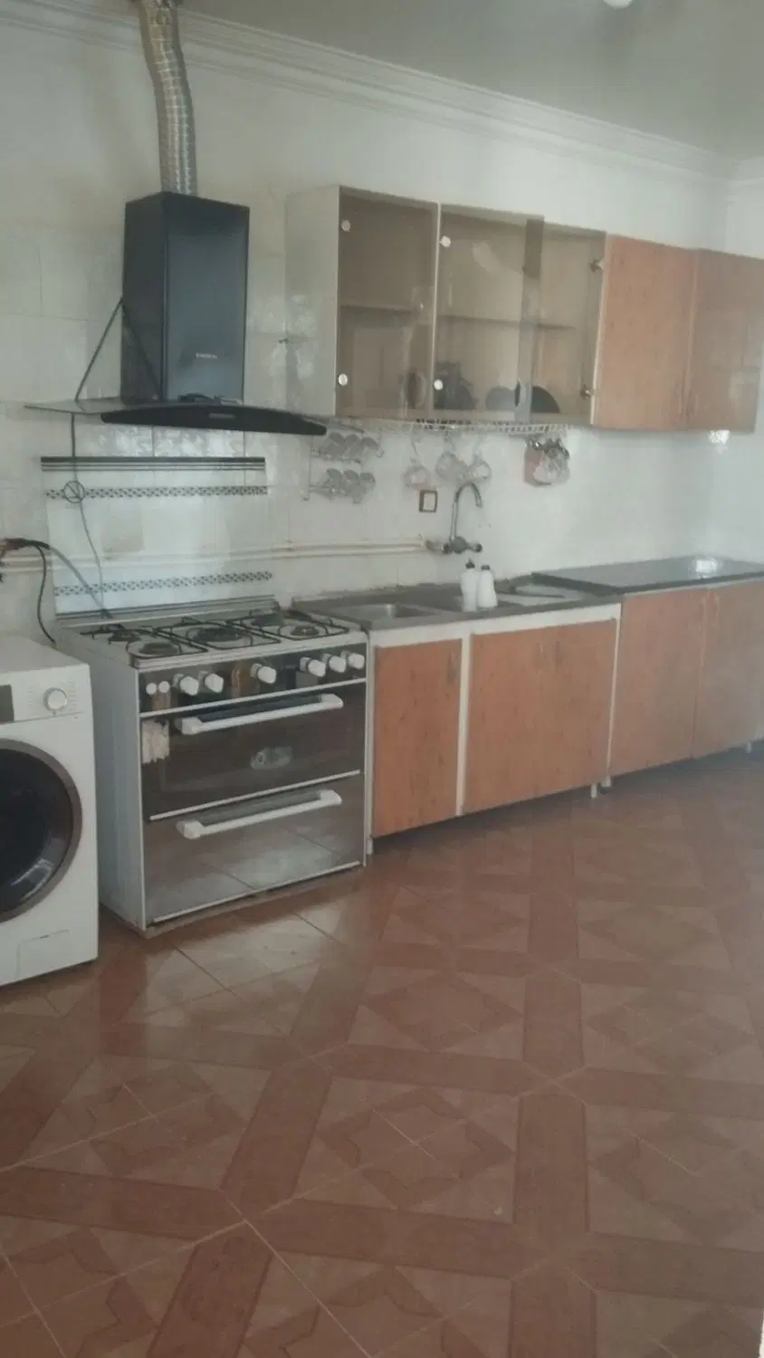 منزل ۱۰۰ متری دو طبقه