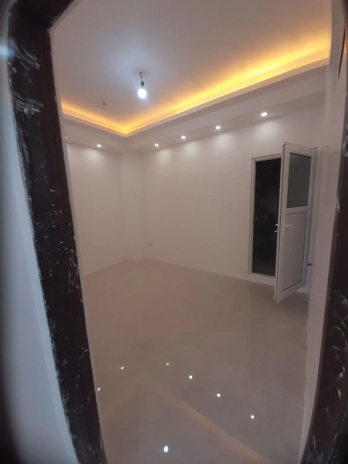 آپارتمان ۸۷متر دوخواب