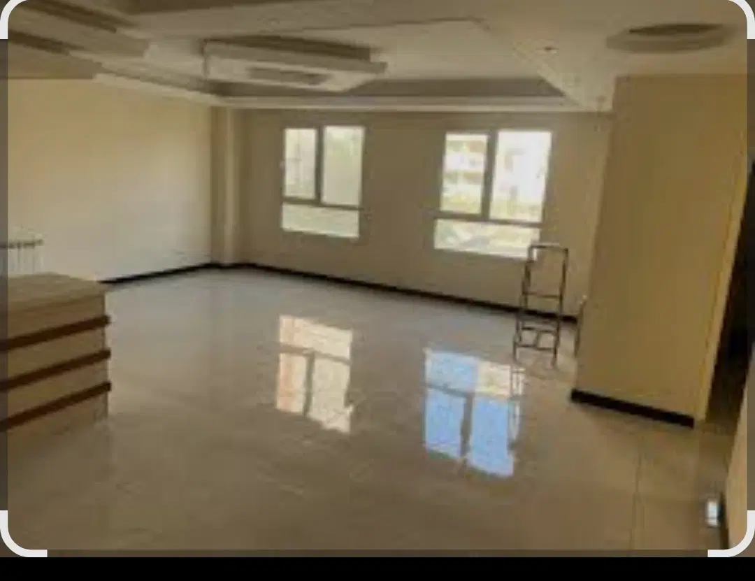 آپارتمان در نبش گلستان ۲