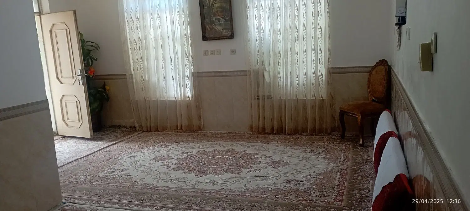 خانه مسکونی سند دار