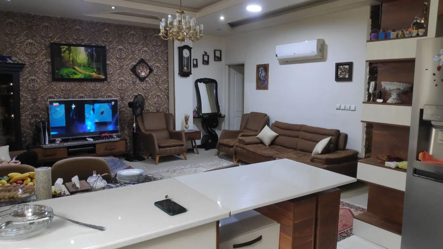۷۳تکواحدی پارکینگ دار