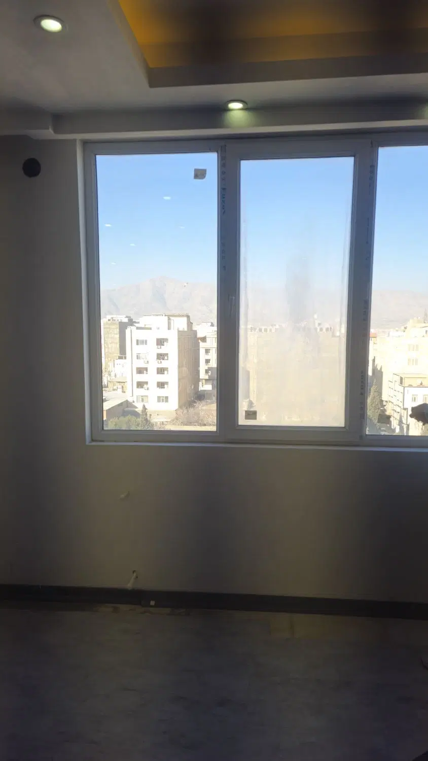 واحد نوساز شیک کاسبی