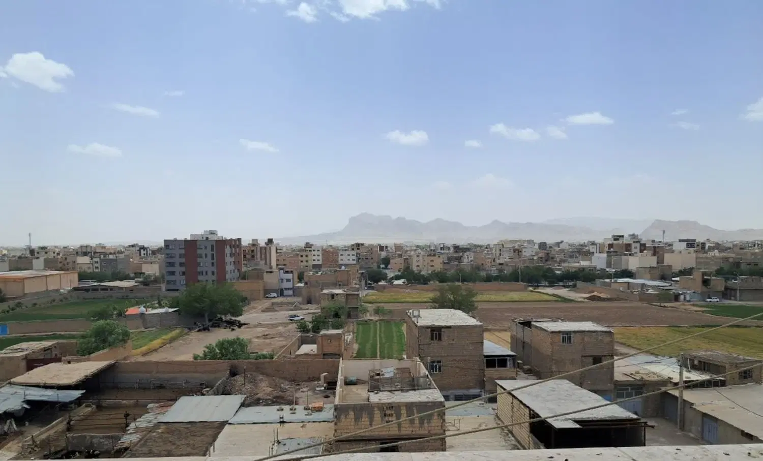 آپارتمان دو خواب جنوبی ۹۵ متری