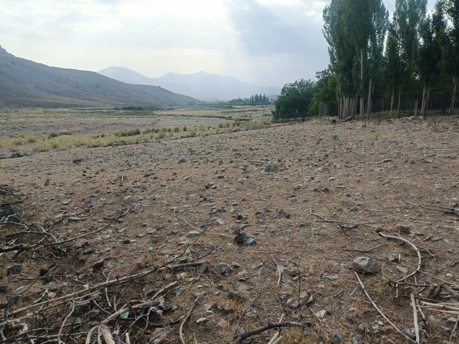 زمین فروشی سربیژن