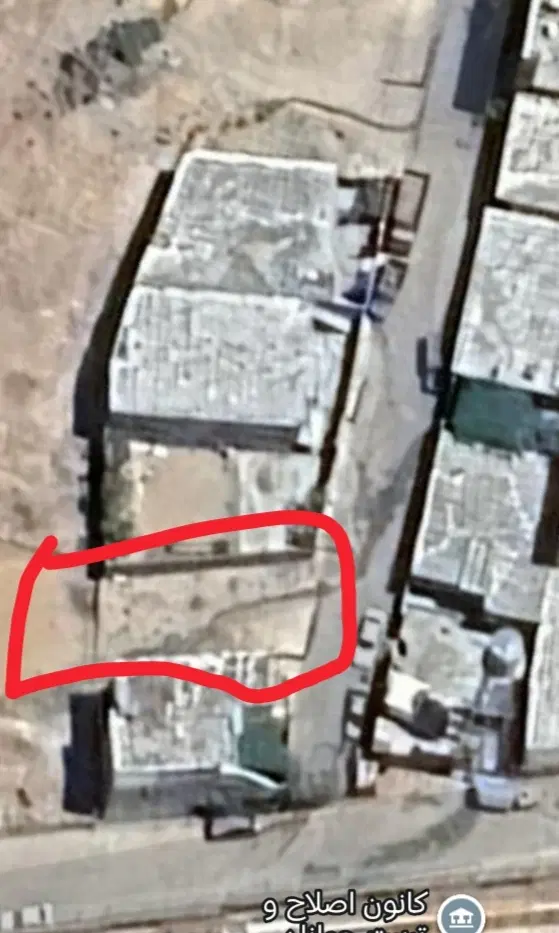 زمین مادوان بالا
