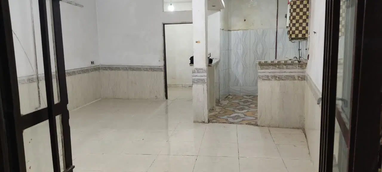فروش خانه۷۵متری در۲طبقه کف هردو طبق سرامیک بدنه