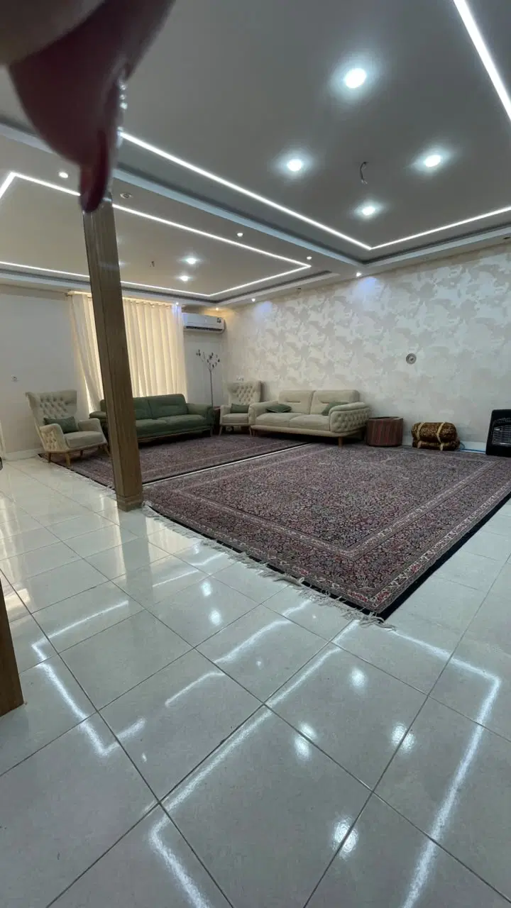 منزل ۱۷۱ متری  یه طبقه بازسازی سروش شرقی