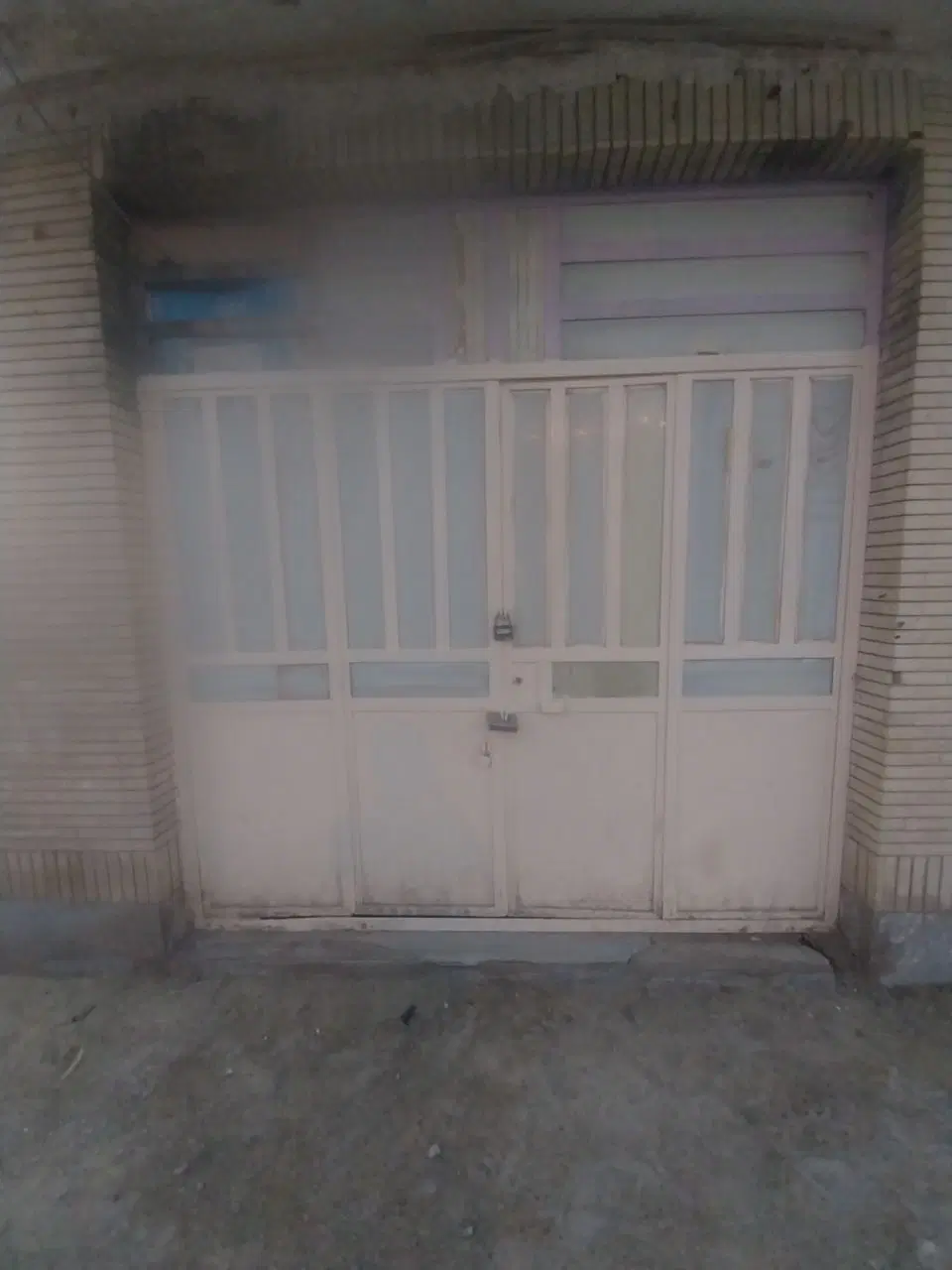 اجازه مغازه نبش امام خمینی ۷۲