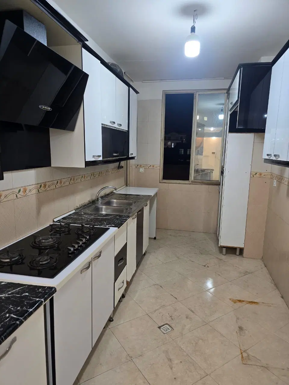 آپارتمان فروشی در اندیشه فاز یک