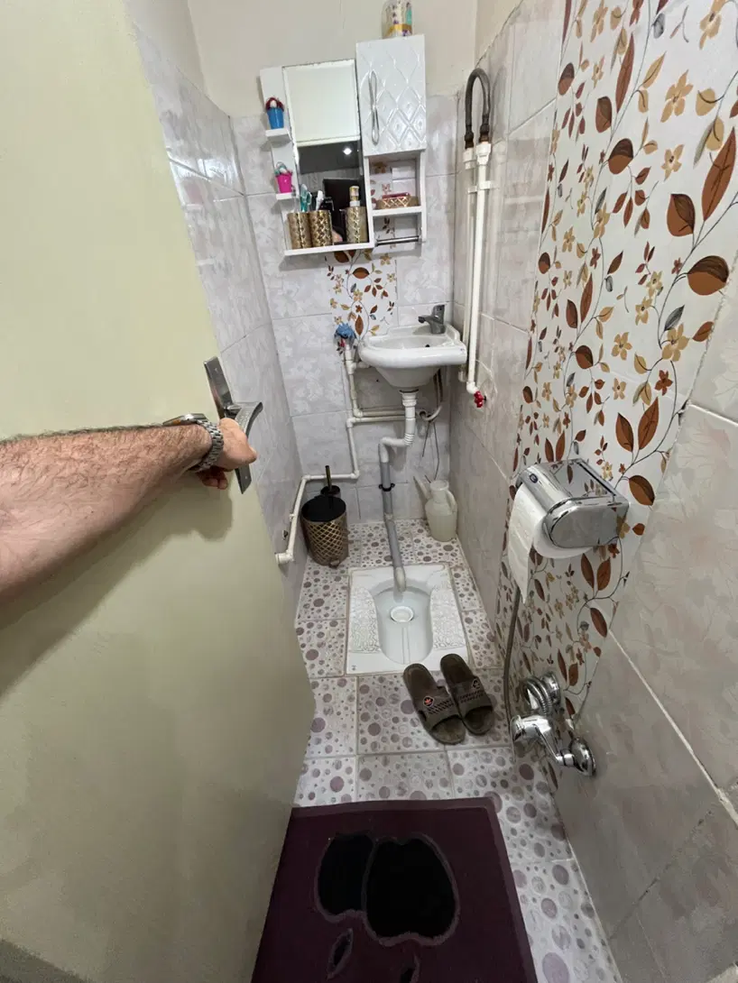 اجاره ۵۰ علامه جعفری بر دکتر حسابی