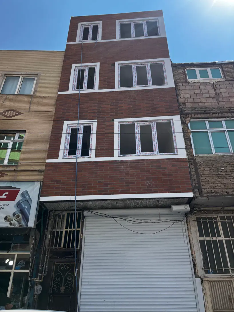 خانه ۵۰ متری نوساز بر خیابان سیلاب