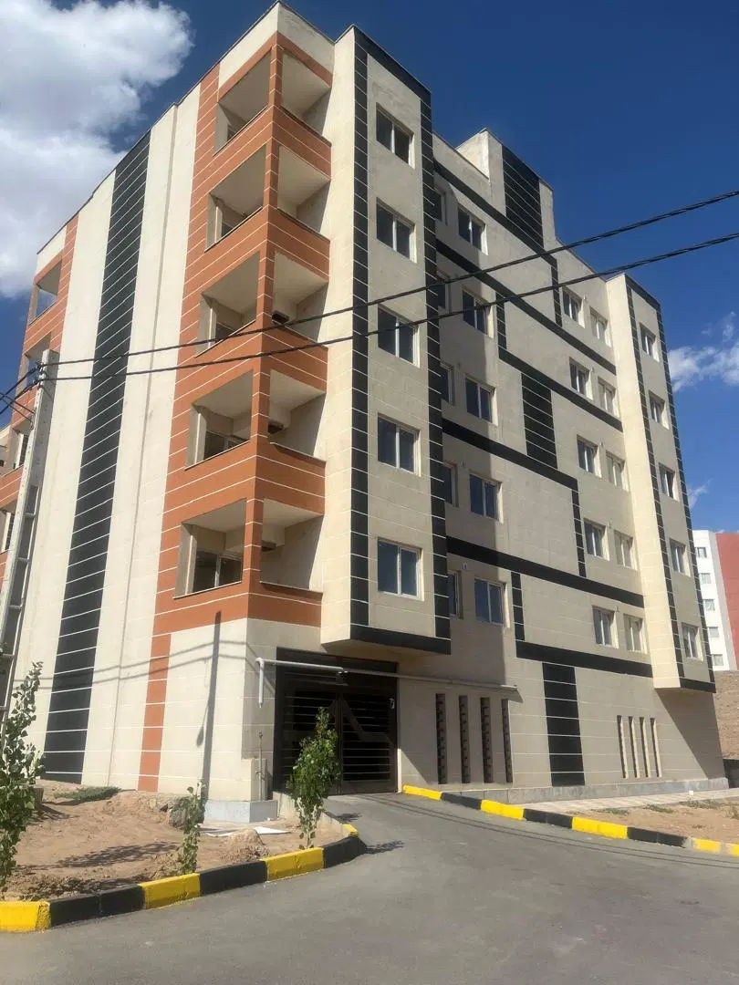 بالا ویلایی خیابان خورشید