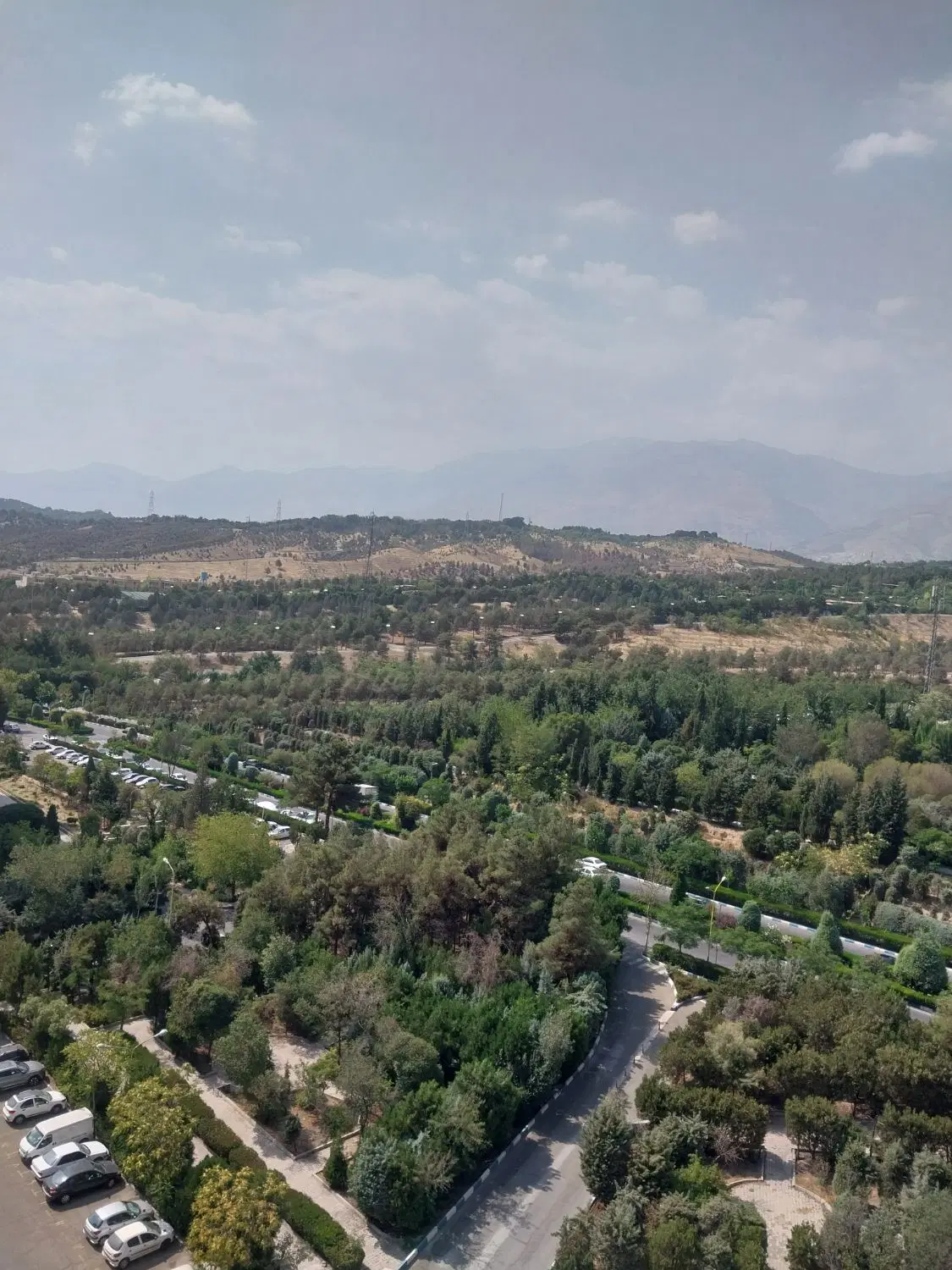 مغازه تجاری 81 متری بهترین لوکیشن پر تردد