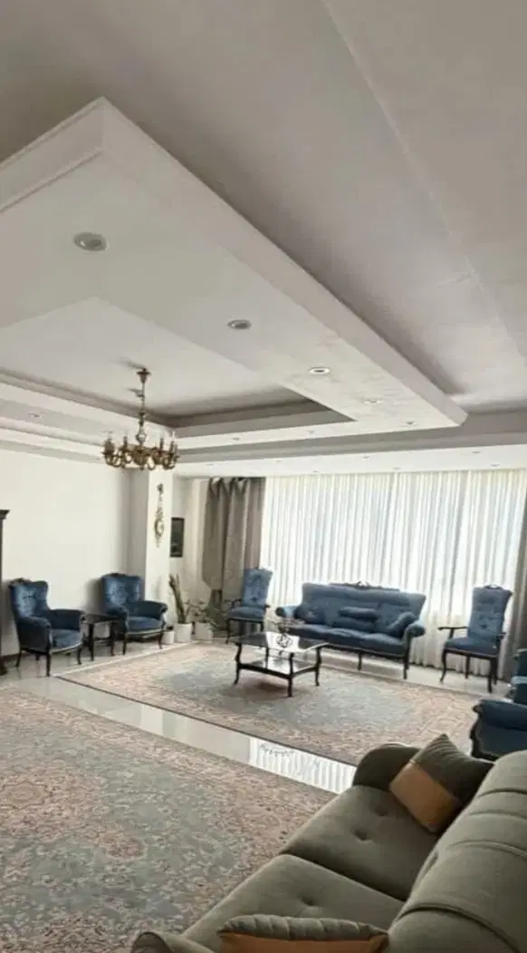 ۱۱۰ متر رستاخیز پر نور فول امکانات